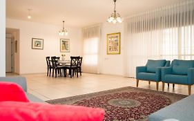 Luxurious Huge 5R In Jerusalem Center